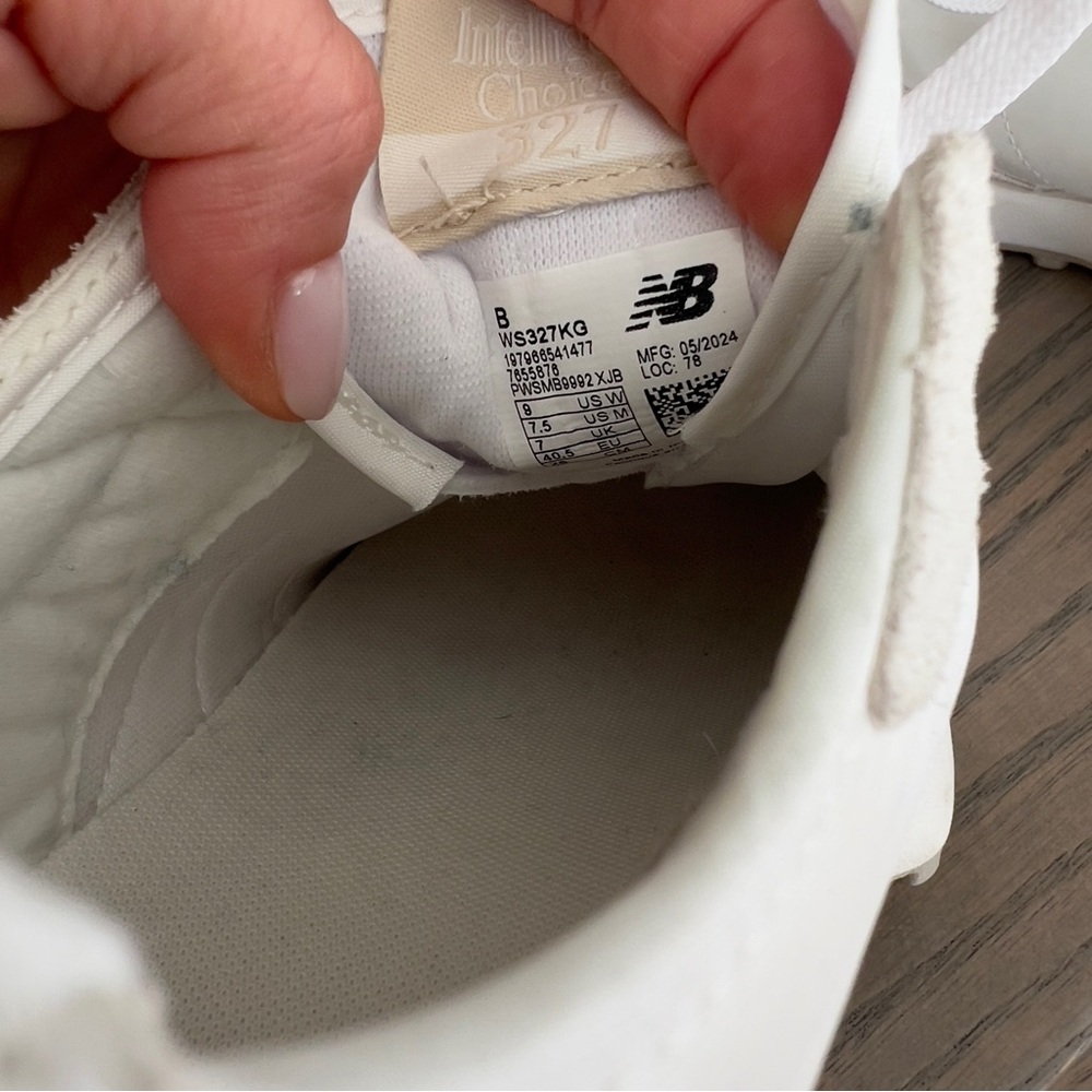 New Balance Women's White & Green 327 Sneakers in Tan & White - Picture 6 of 7